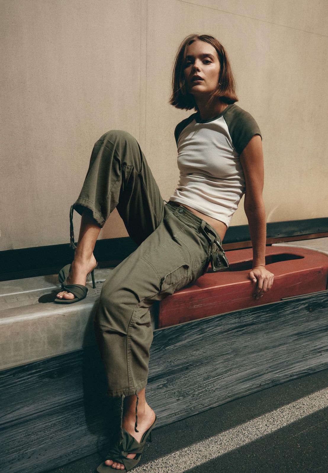 Distressed Olive Cargos with Raglan Tee and Heeled Sandals Distressed Olive Cargos with Raglan Tee and Heeled Sandals — Khaki Cargo Pants Outfits 2027