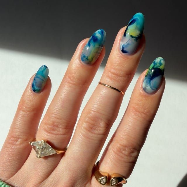 Medium Almond Blue Watercolor Swirls — Blue Watercolor Nails 2027