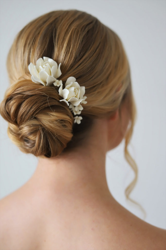 Mid-Back High Messy Bun with Blonde Highlights Mid-Back High Messy Bun with Blonde Highlights — Bun Hairstyles 2027