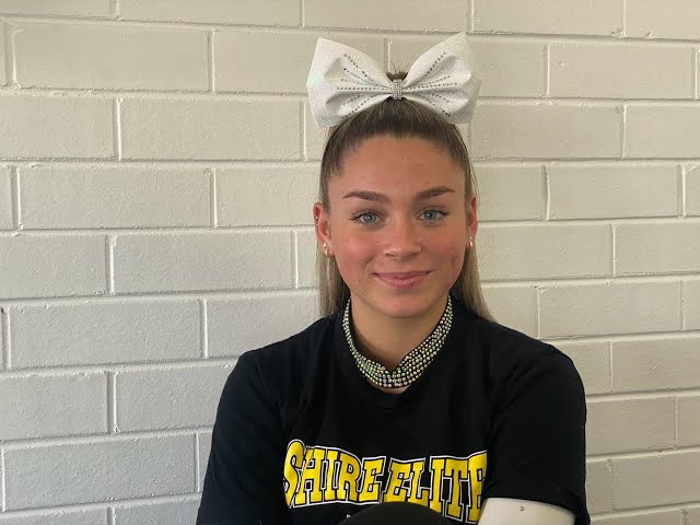 Blonde Shoulder-Length Ponytail Bow Blonde Shoulder-Length Ponytail Bow — Cheer Hairstyles 2027