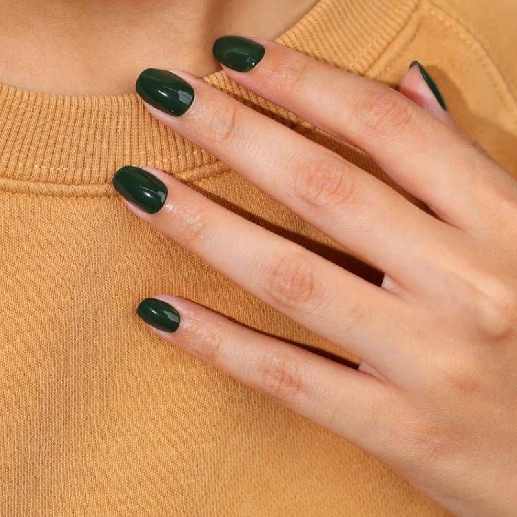 Deep Forest Green Visual Idea Deep Forest Green Visual Idea — Forest Green Nails 2027