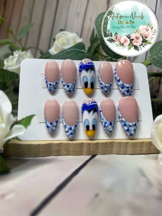 Visual Idea — Close-Up Take Visual Idea — Close-Up Take — Blue Duck Nails 2027