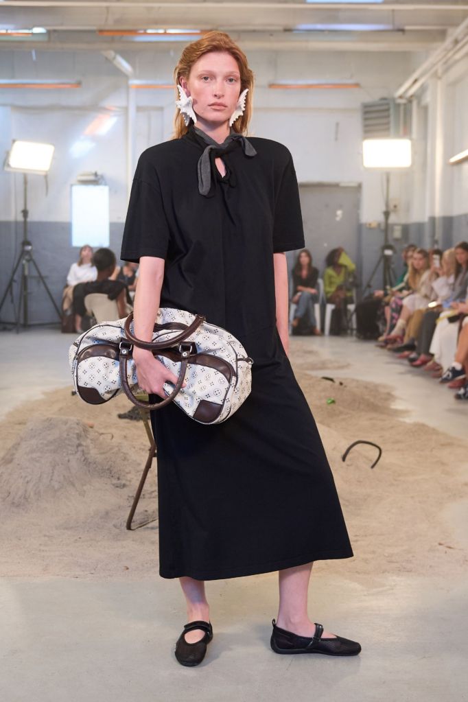 Black Midi Dress with Grey Scarf and Mary Janes Black Midi Dress with Grey Scarf and Mary Janes — Scandinavian Outfits 2027