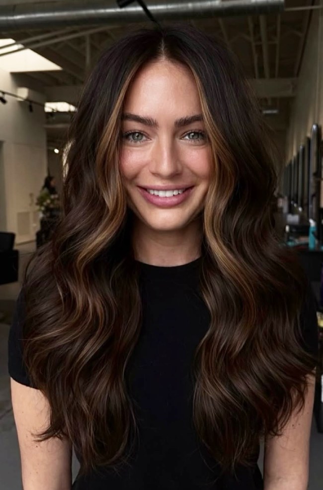 Dark Brown Collarbone Lob with Caramel Face-Framing — Lowlights 2027