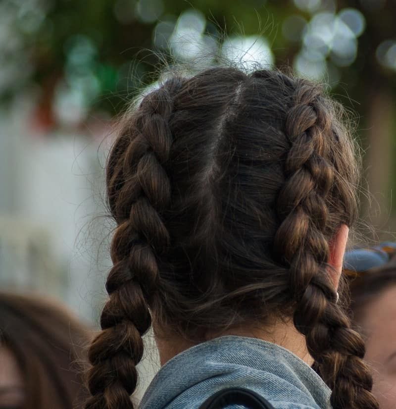 Visual Idea — Barrette Hairstyles 2027