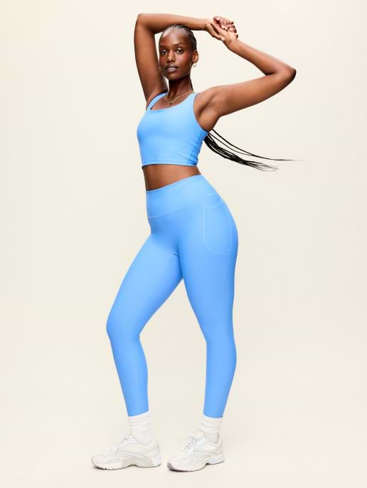 Light Blue Athleisure for a Fresh Yoga Look Light Blue Athleisure for a Fresh Yoga Look — Yoga Outfits 2027