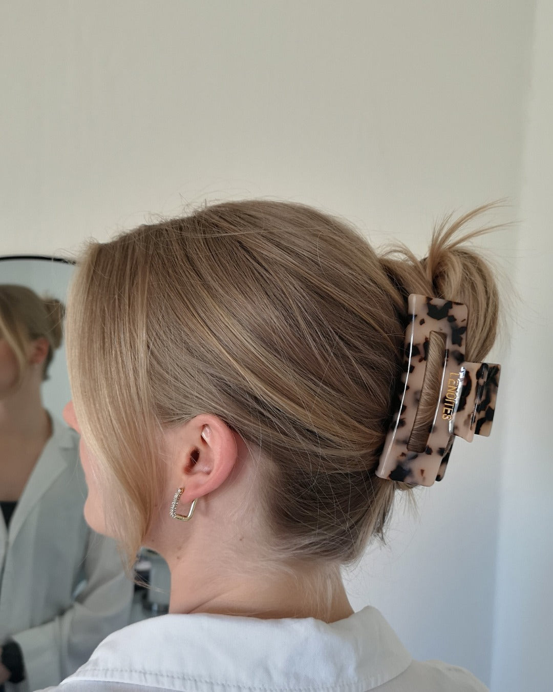 Shoulder Visual Idea Shoulder Visual Idea — Claw Clip Twist Hairstyles 2027