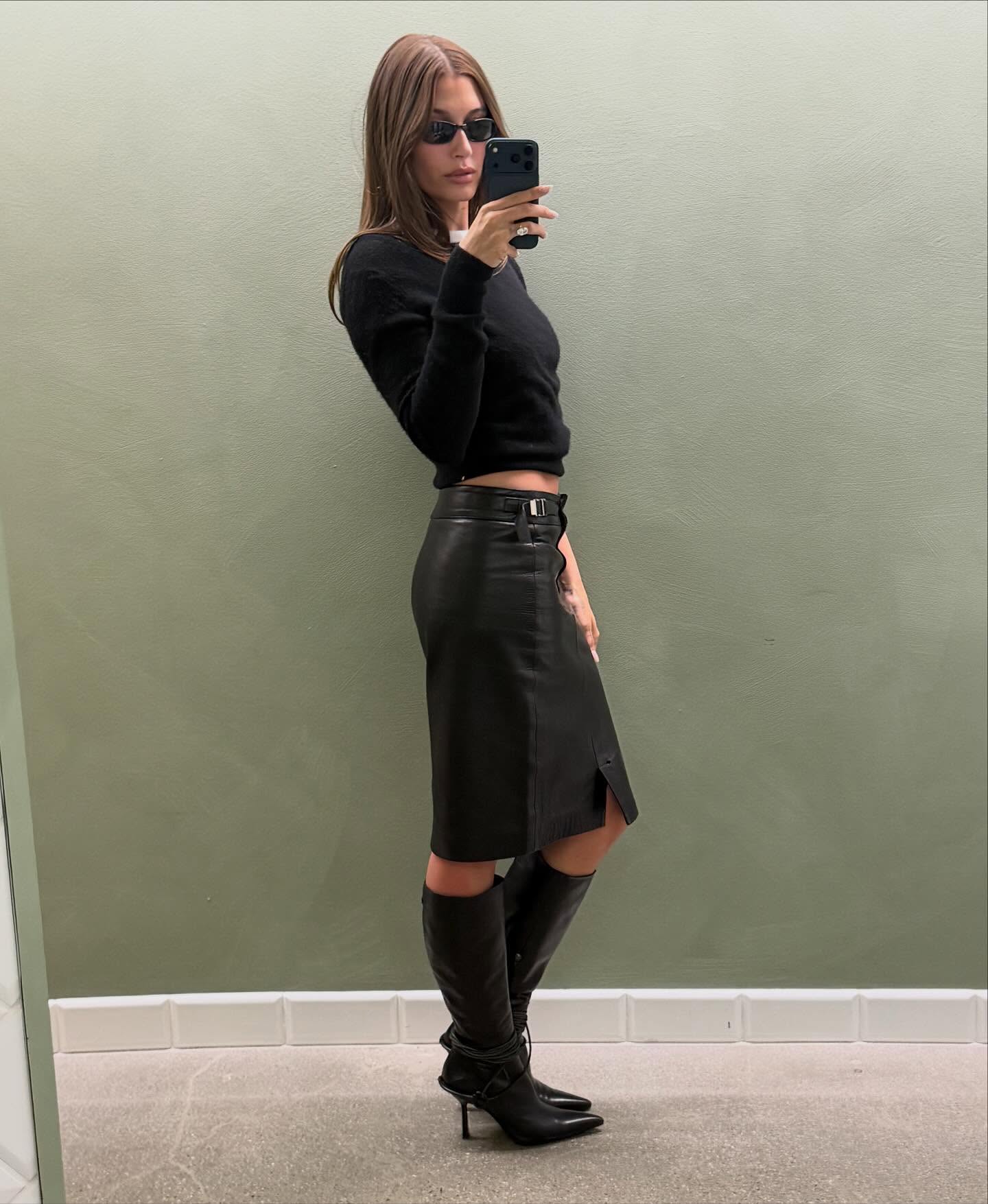 Black Leather Pencil Skirt and Fitted Sweater Black Leather Pencil Skirt and Fitted Sweater — Casual Work Outfits 2027