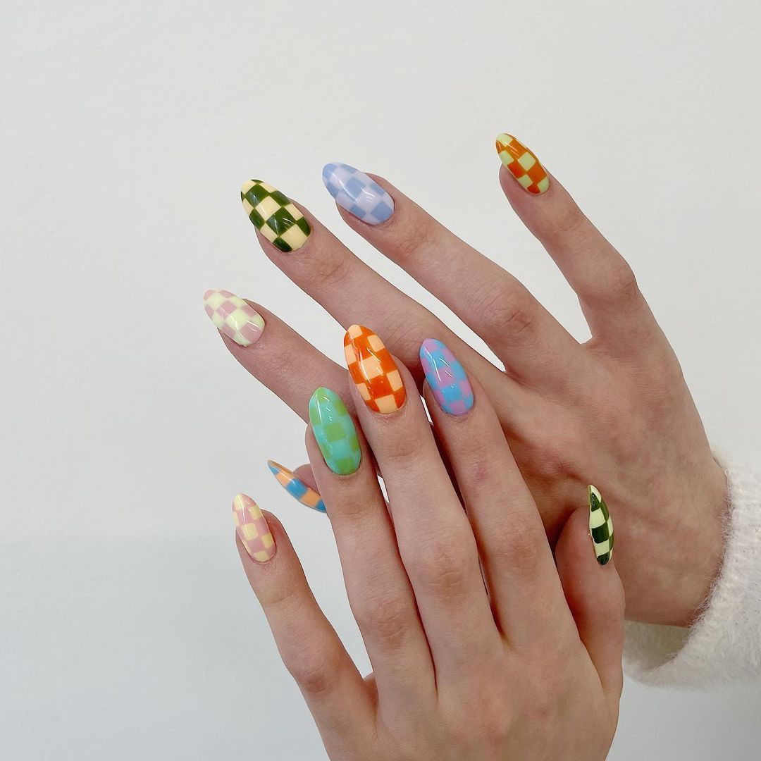 Pastel Rainbow Checkered Almond Nails Pastel Rainbow Checkered Almond Nails — Rainbow Checkered Nails 2027