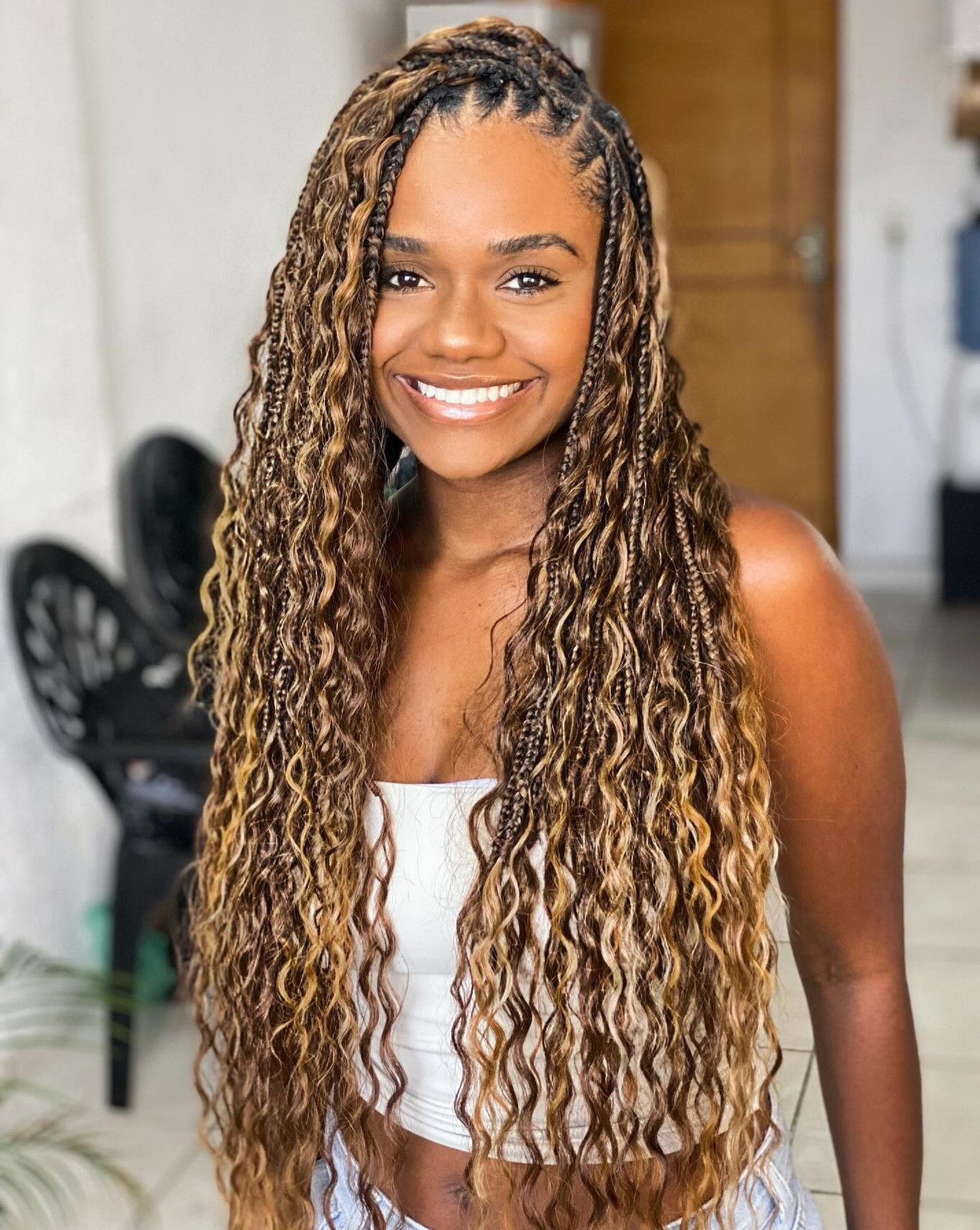 Long Braids With Brown Blonde Highlights Long Braids With Brown Blonde Highlights — Layered Knotless Braids 2027