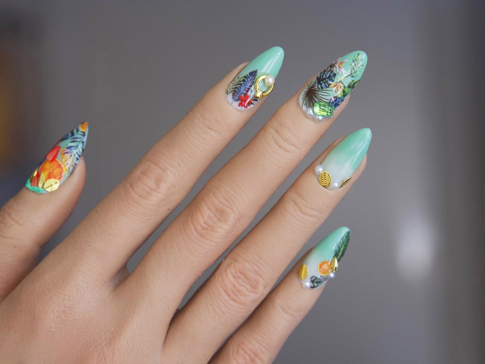 One Hand Close-Up Visual Idea One Hand Close-Up Visual Idea — Miami Nails 2027