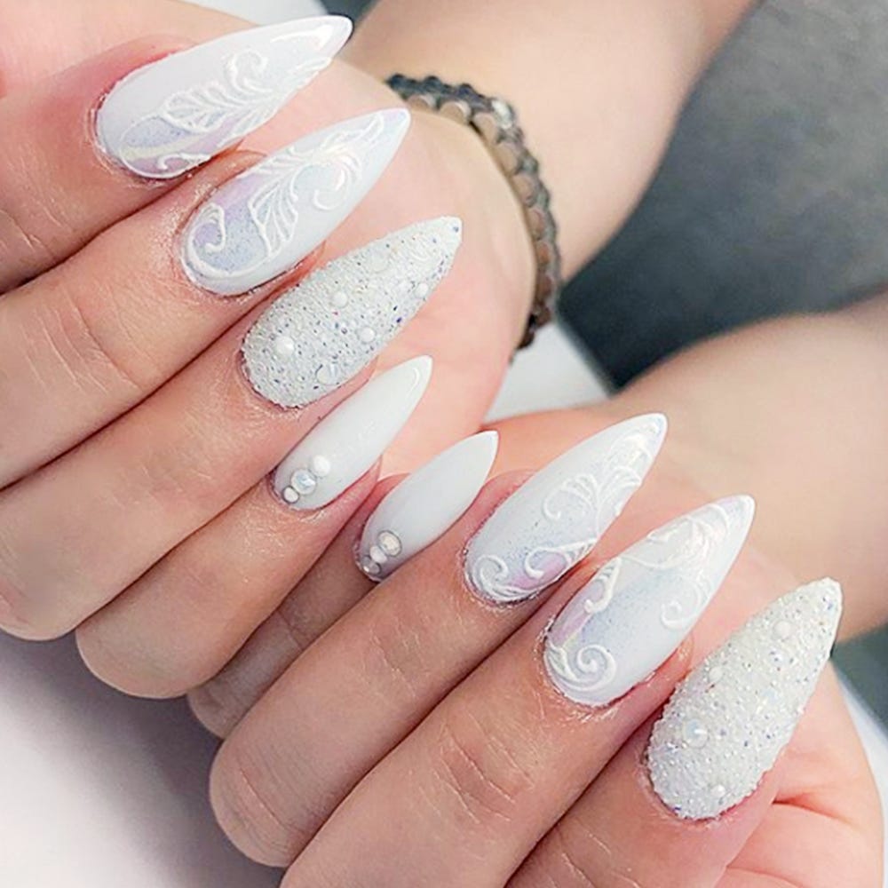 Long Stiletto Pearlescent Chrome Nails Long Stiletto Pearlescent Chrome Nails — Winter White Nails 2027
