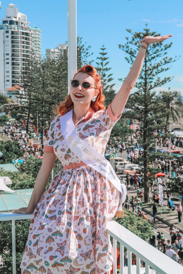 Mushroom Print Fit-and-Flare Dress for Daytime Events Mushroom Print Fit-and-Flare Dress for Daytime Events — Pin Up Outfits 2027