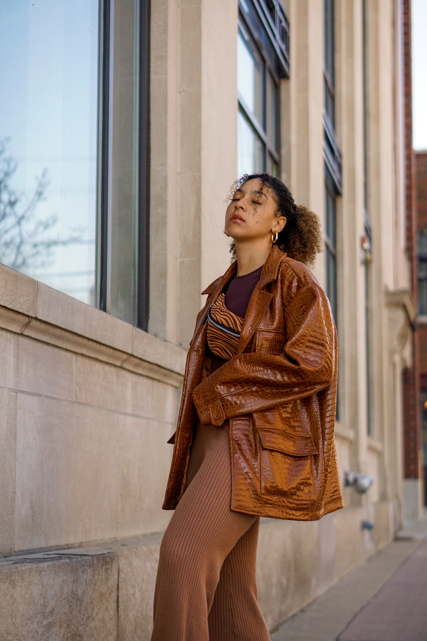 Glossy Textured Jacket Over Patterned Top with Wide-Leg Pants Glossy Textured Jacket Over Patterned Top with Wide-Leg Pants — Brown Outfits 2027