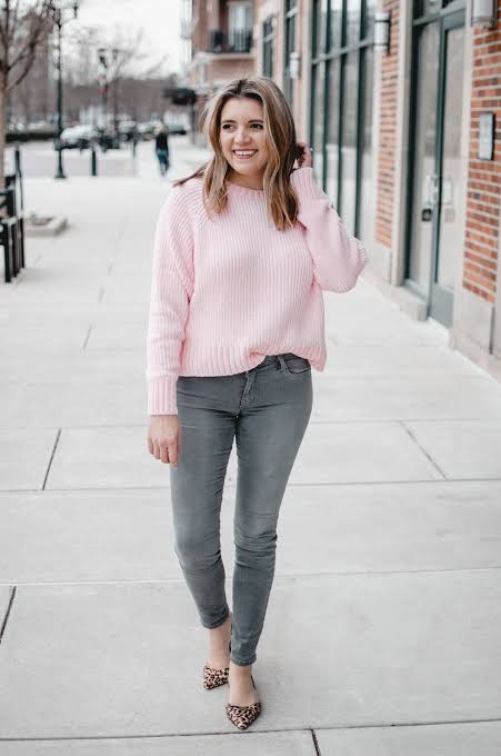 Pink Sweater with Grey Skinny Jeans and Leopard Flats Pink Sweater with Grey Skinny Jeans and Leopard Flats — Winter Grey Outfits 2027