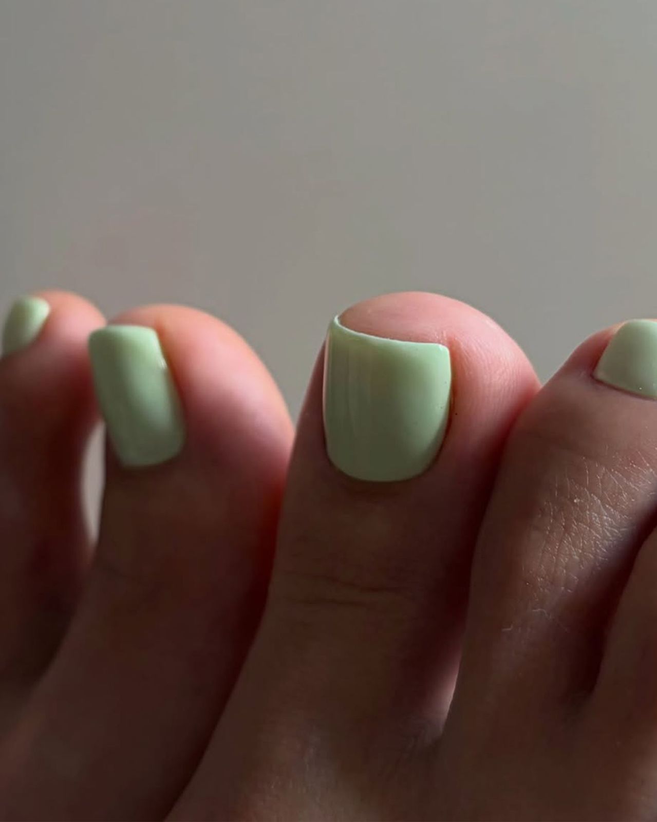 Light Pastel Green Visual Idea Light Pastel Green Visual Idea — Gel Pedicure Colors 2027