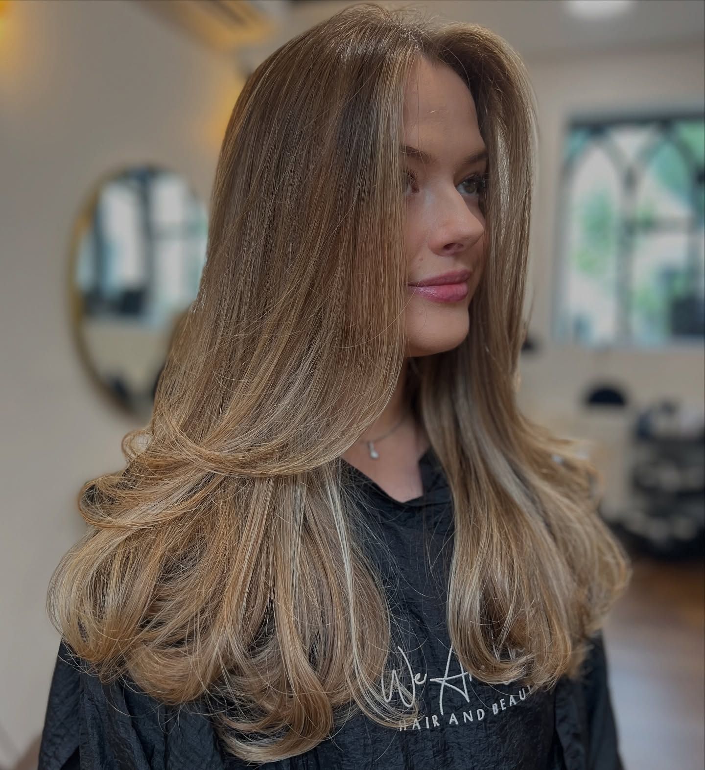 Neutral Blonde With Face-Framing Layers Neutral Blonde With Face-Framing Layers — Old Money Hair Color 2027