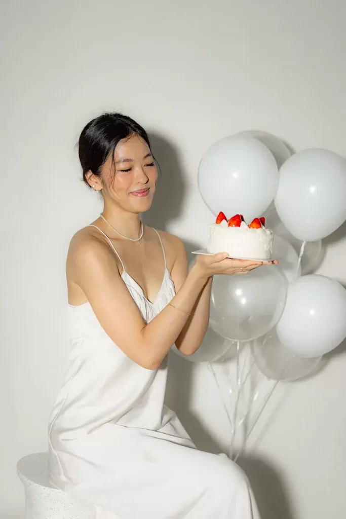 Not Visible Outfit Idea — Birthday Photoshoot Outfits 2027