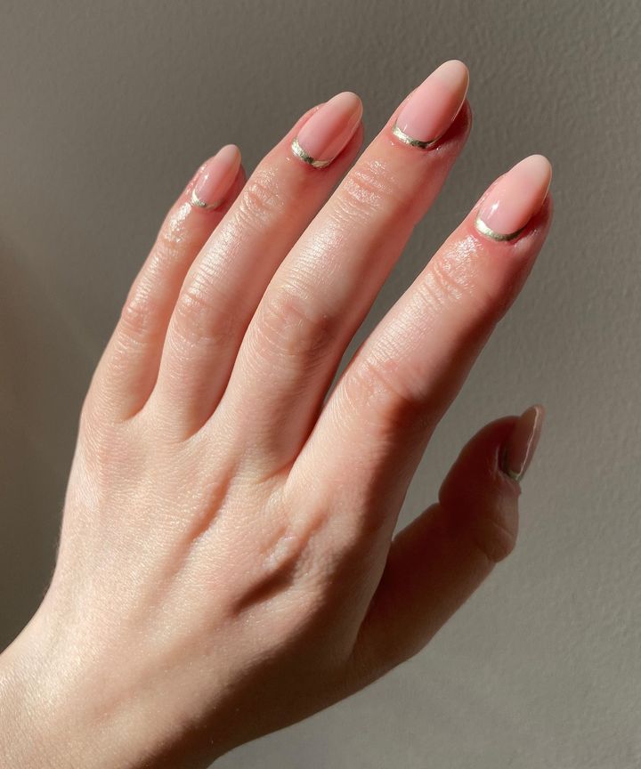 Thin Gold Line At The Cuticle Visual Idea Thin Gold Line At The Cuticle Visual Idea — Soft Girl Nails 2027