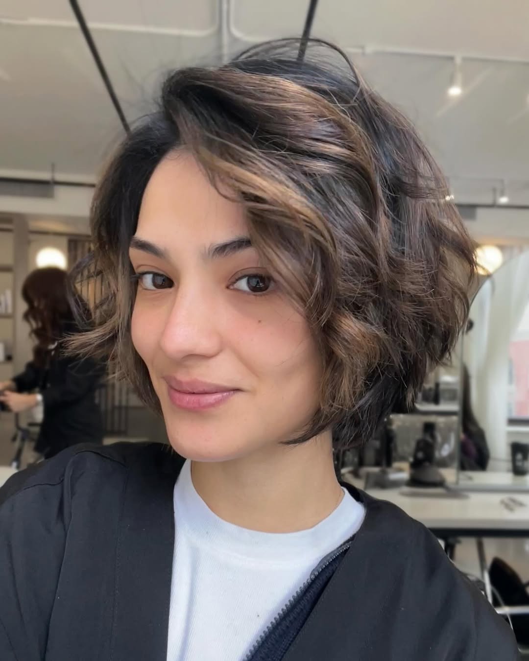 Chin Visual Idea — Wavy Bob 2027