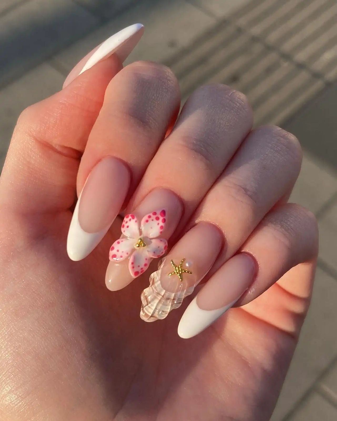 Glossy Visual Idea Glossy Visual Idea — Floral Stiletto Nails 2027