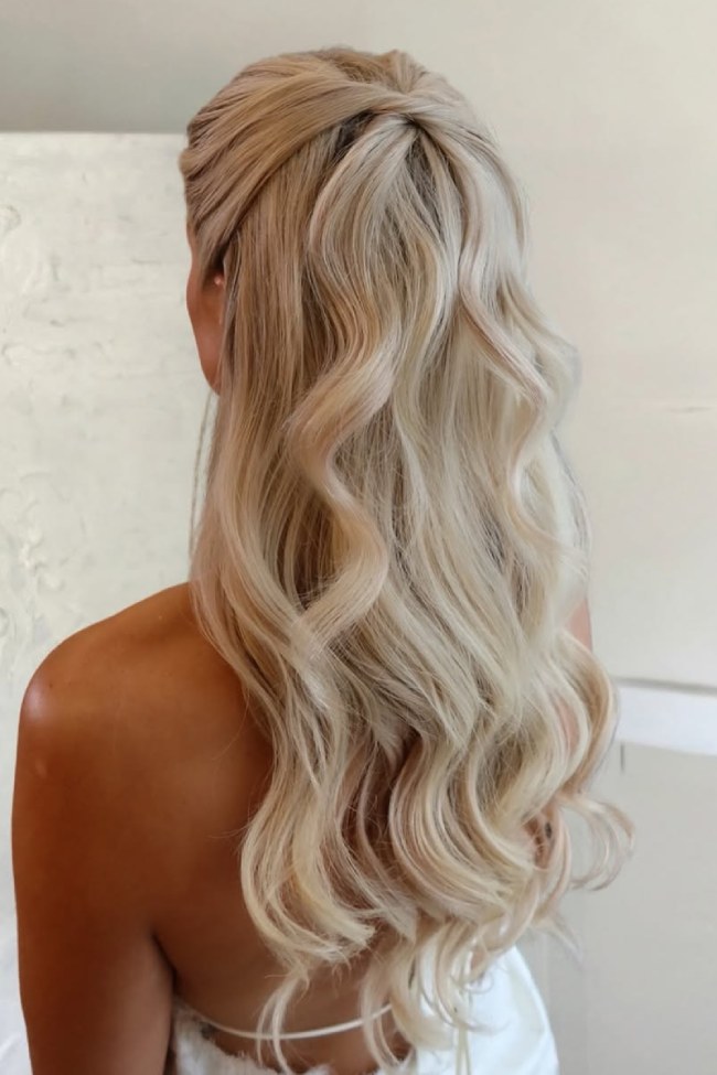 Soft Wrapped Detail With Waves Soft Wrapped Detail With Waves — Half Up Half Down 2027
