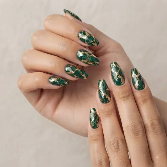 Gold Foil Marbling Effect Visual Idea Gold Foil Marbling Effect Visual Idea — Forest Green Nails 2027