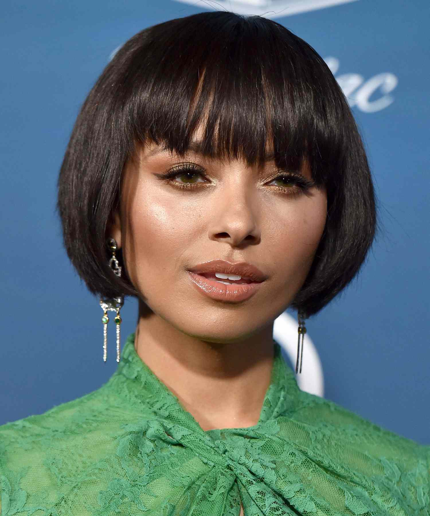 Dark Brown Bob With Blunt Bangs Dark Brown Bob With Blunt Bangs — Mini Bob 2027
