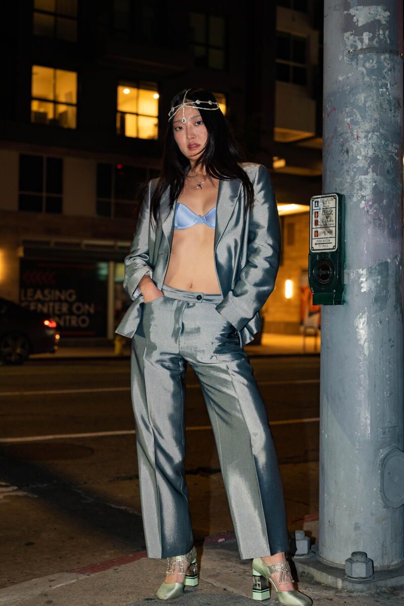 Oversized Silver Metallic Suit for Evening Oversized Silver Metallic Suit for Evening — California Outfits 2027