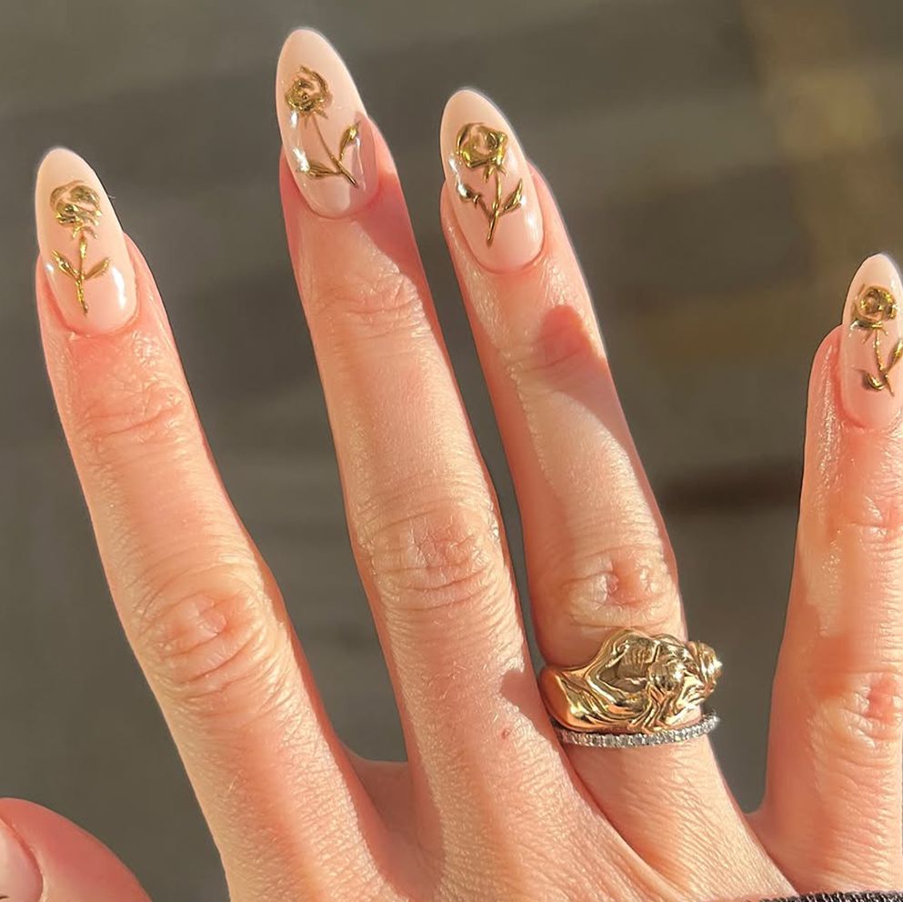 Gold Rose Embellishments Visual Idea Gold Rose Embellishments Visual Idea — Long Floral Nails 2027