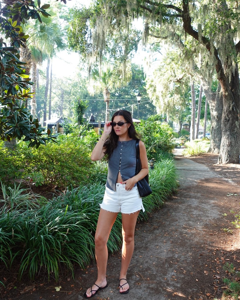 White Denim Shorts Styled with a Ribbed Button-Up Vest White Denim Shorts Styled with a Ribbed Button-Up Vest — Jean Shorts Outfits 2027
