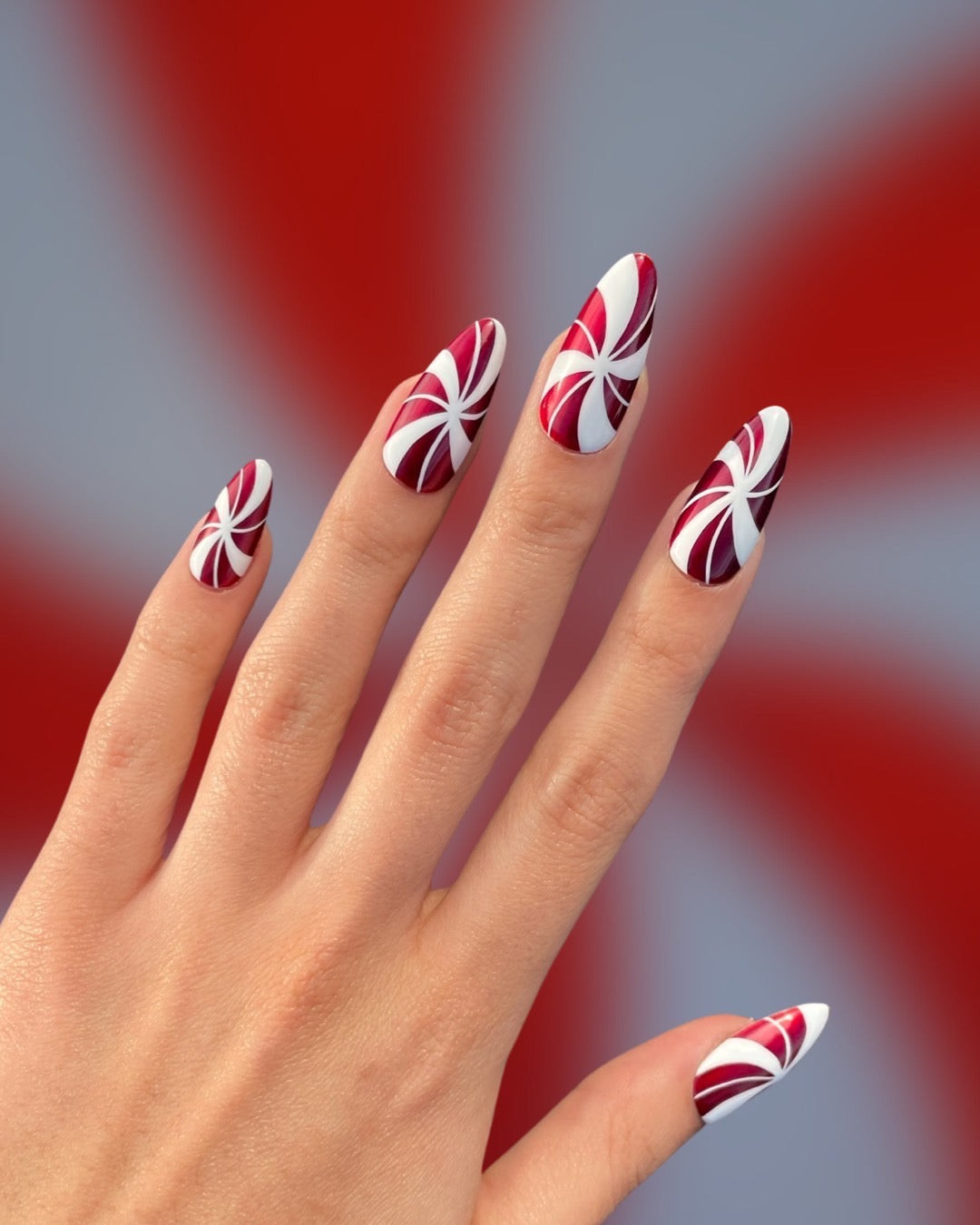 Winter Holiday Visual Idea Winter Holiday Visual Idea — Swirl Nails 2027