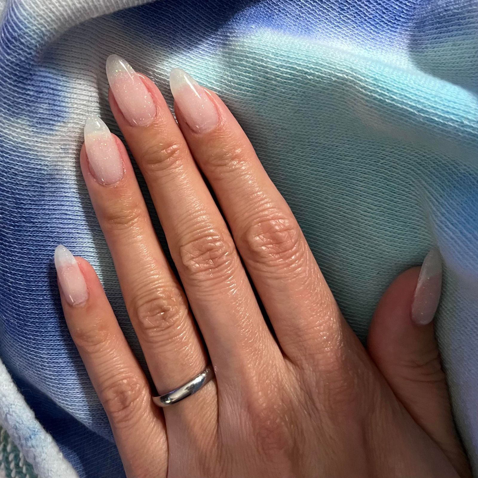 Glossy With Fine Glitter Visual Idea Glossy With Fine Glitter Visual Idea — Polygel Nails 2027
