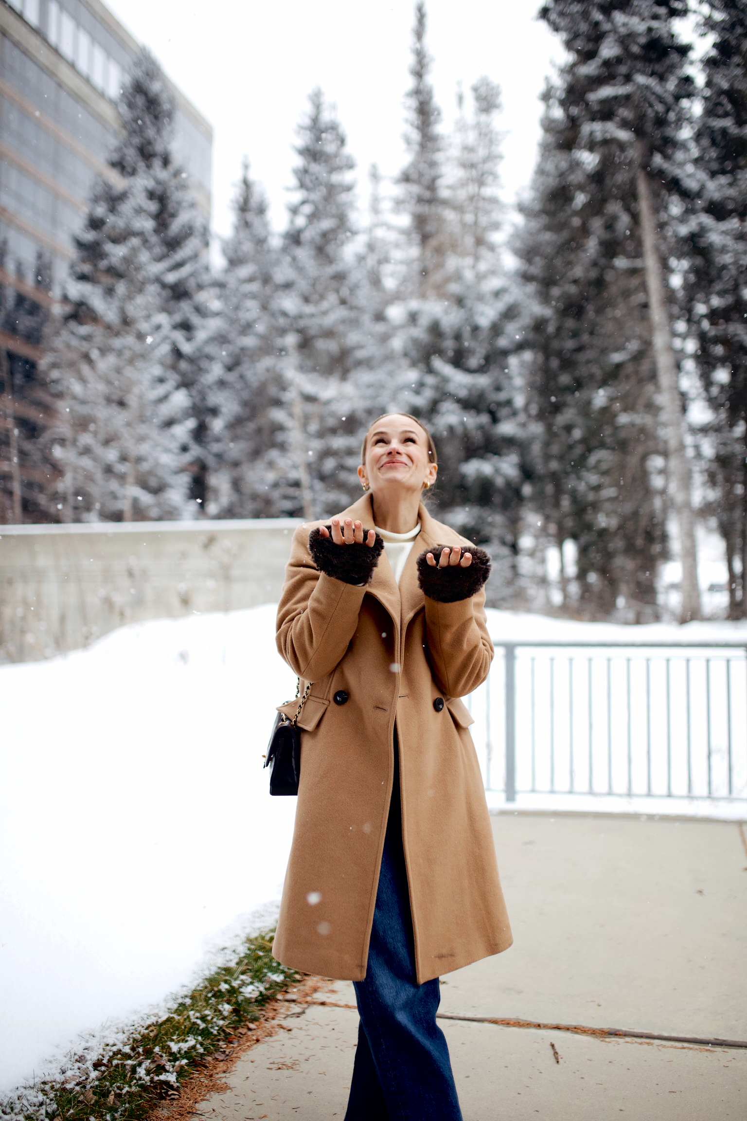 Camel Coat and Wide-Leg Jeans: Cozy Chic for a Spring Date Camel Coat and Wide-Leg Jeans: Cozy Chic for a Spring Date — Spring First Date Outfits 2027