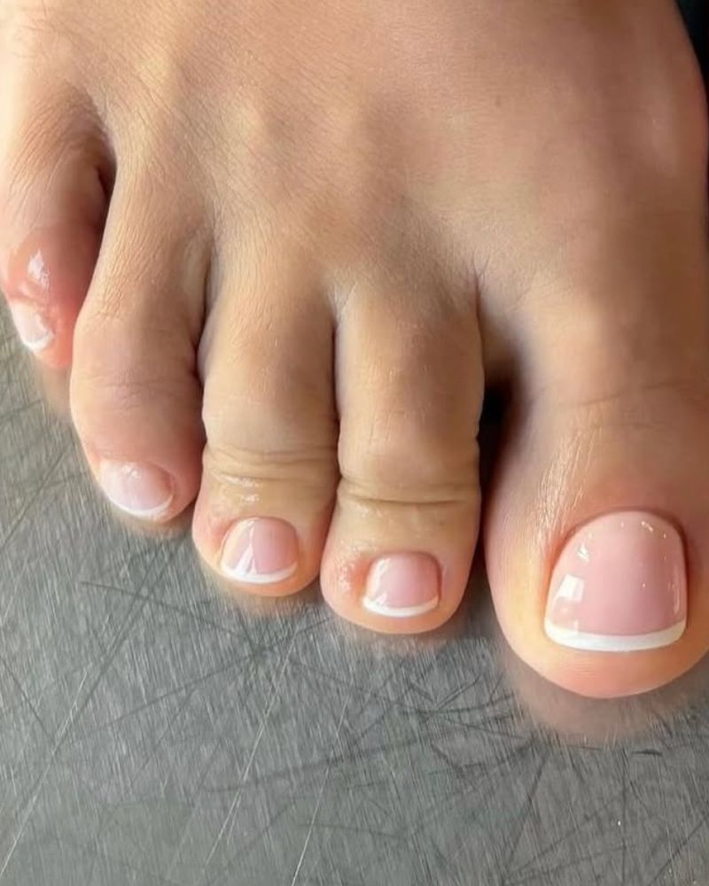 21 Spring Toe Nail Designs Perfect for Sandals Season - Nails for Confidence