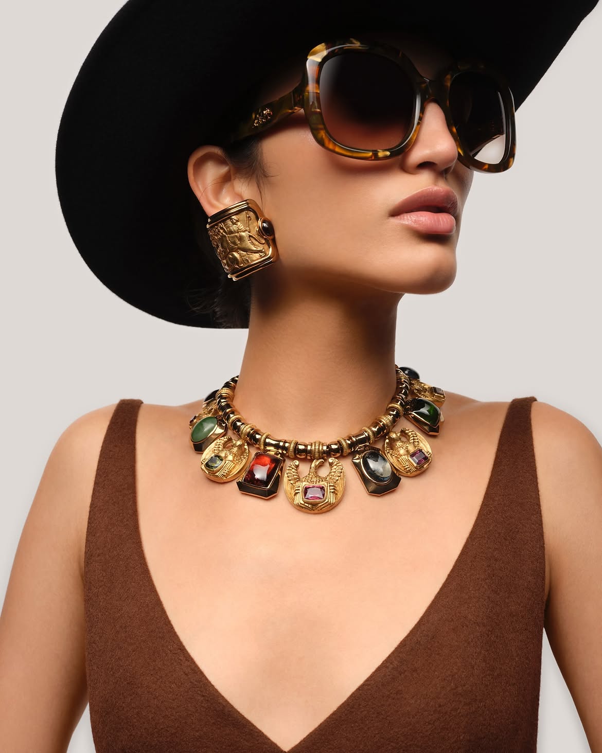 Bold Gemstones: Statement Necklaces and Earrings Set — Jewelry Trends 2027
