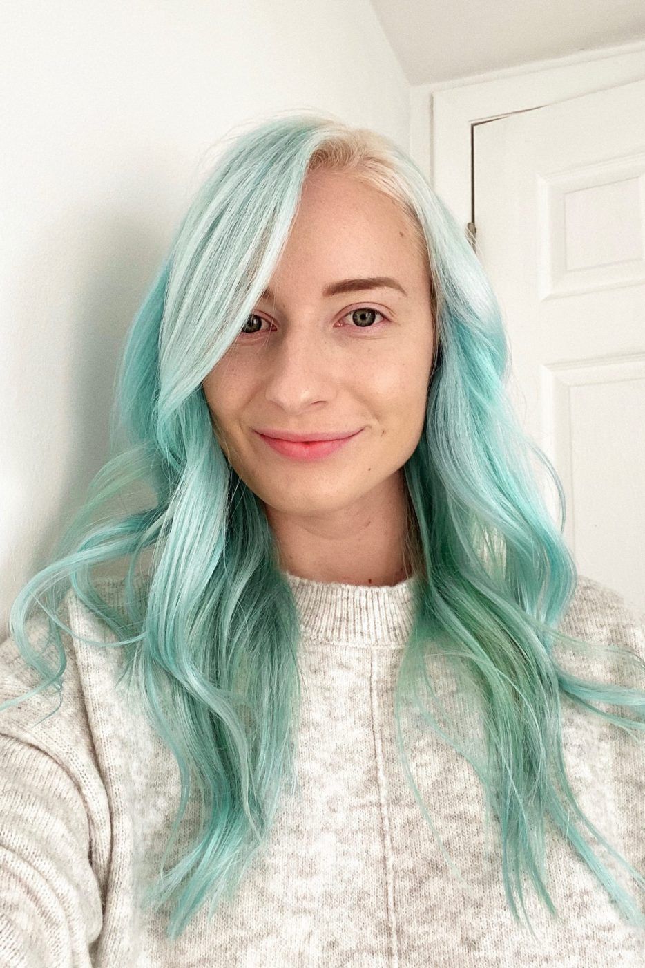 Sky Blue With Blonde Roots Visual Idea Sky Blue With Blonde Roots Visual Idea — Sky Blue Hair 2027
