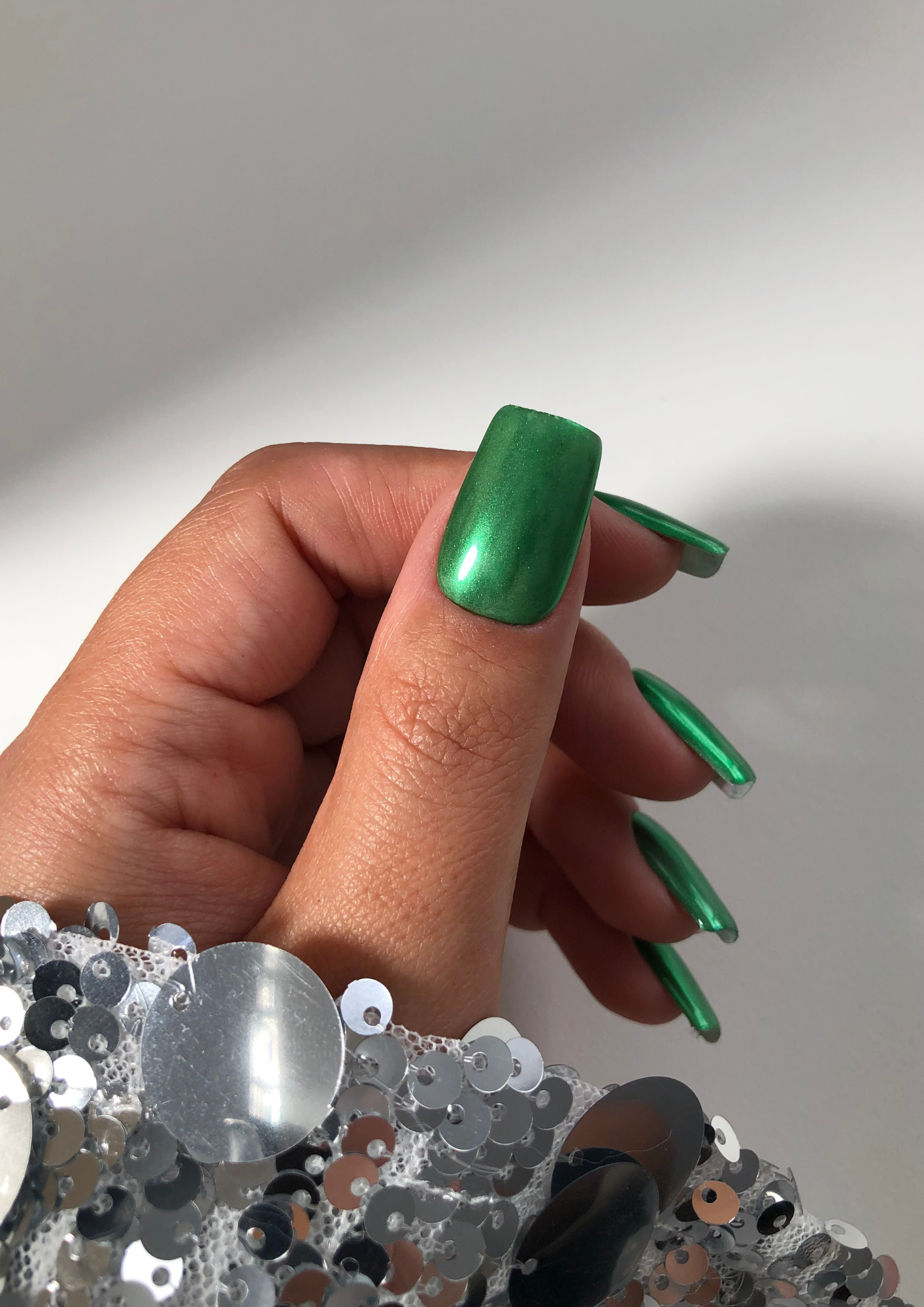 Visible Visual Idea Visible Visual Idea — Green Chrome Nails 2027
