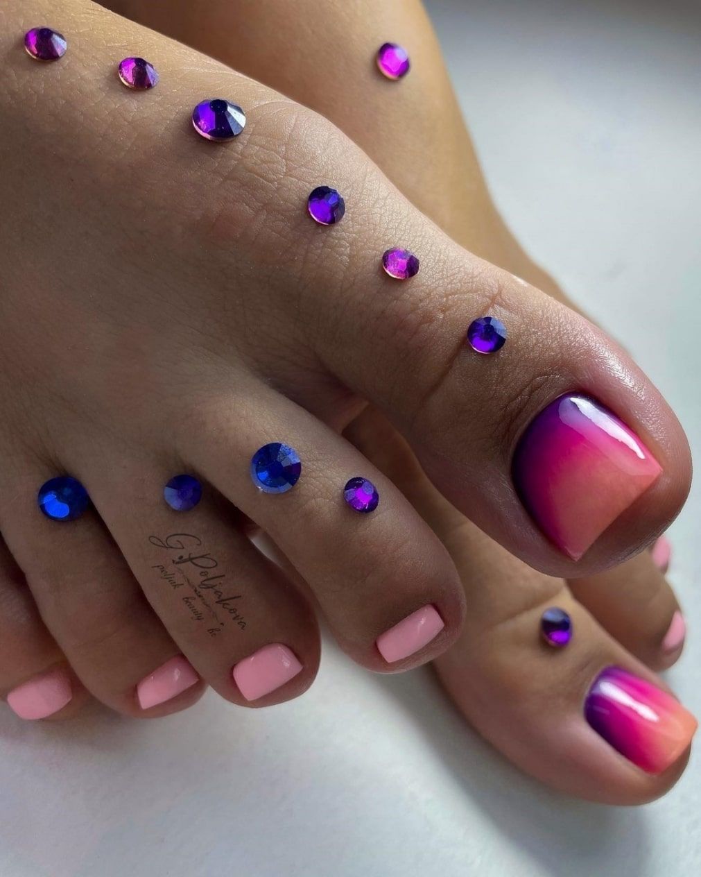 Party Summer Visual Idea Party Summer Visual Idea — Gel Pedicure Colors 2027