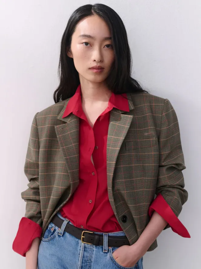 Green Plaid Cropped Blazer with Red Shirt and Jeans Green Plaid Cropped Blazer with Red Shirt and Jeans — Cropped Blazer Outfits 2027