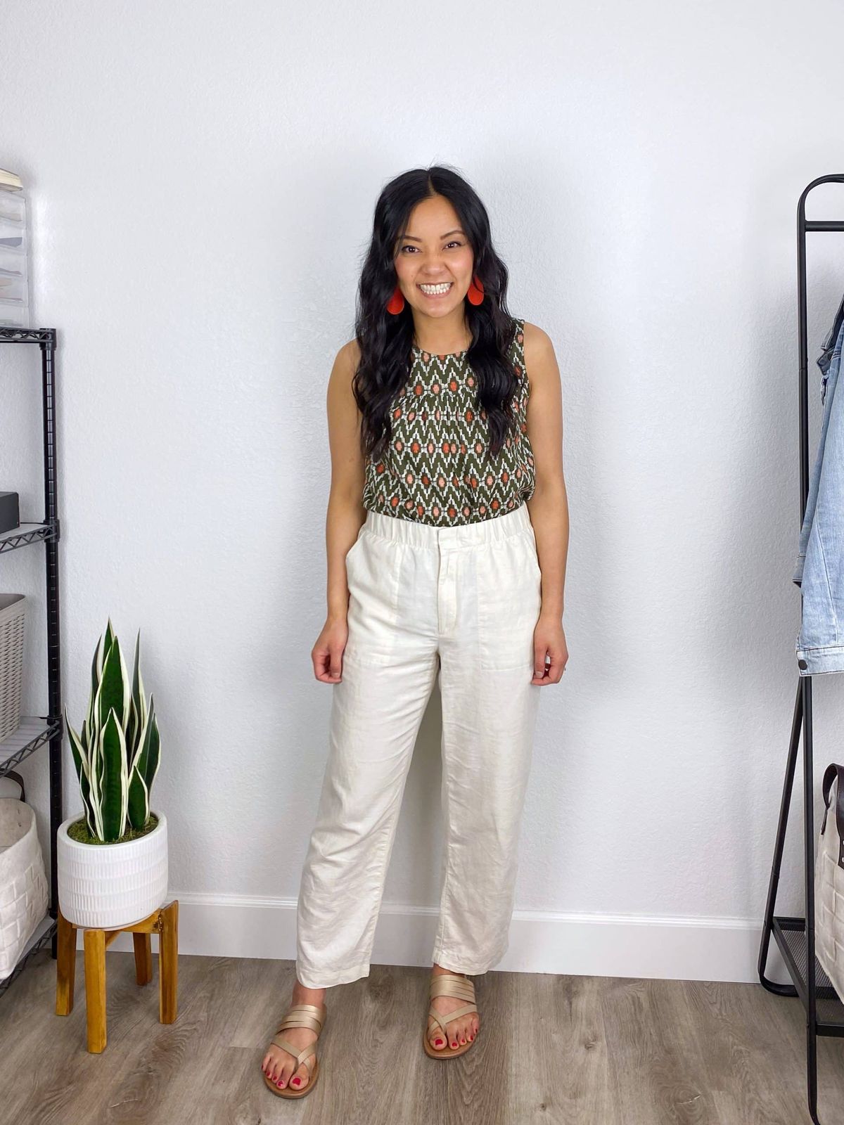 Gold Flat Sandals Outfit Idea Gold Flat Sandals Outfit Idea — Vacation Slides Outfits 2027
