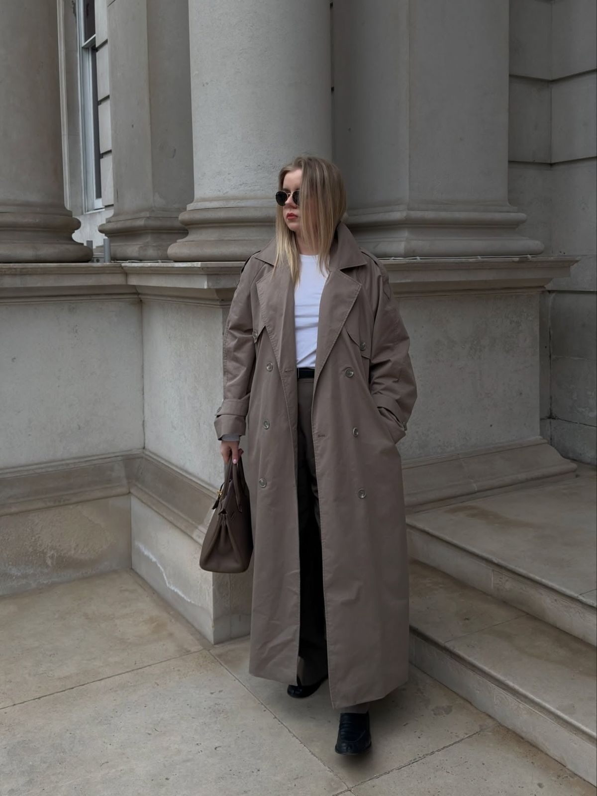 Longline Trench Coat Over Straight-Leg Trousers for Smart Casual Polish — Minimal Scandinavian Outfits 2027