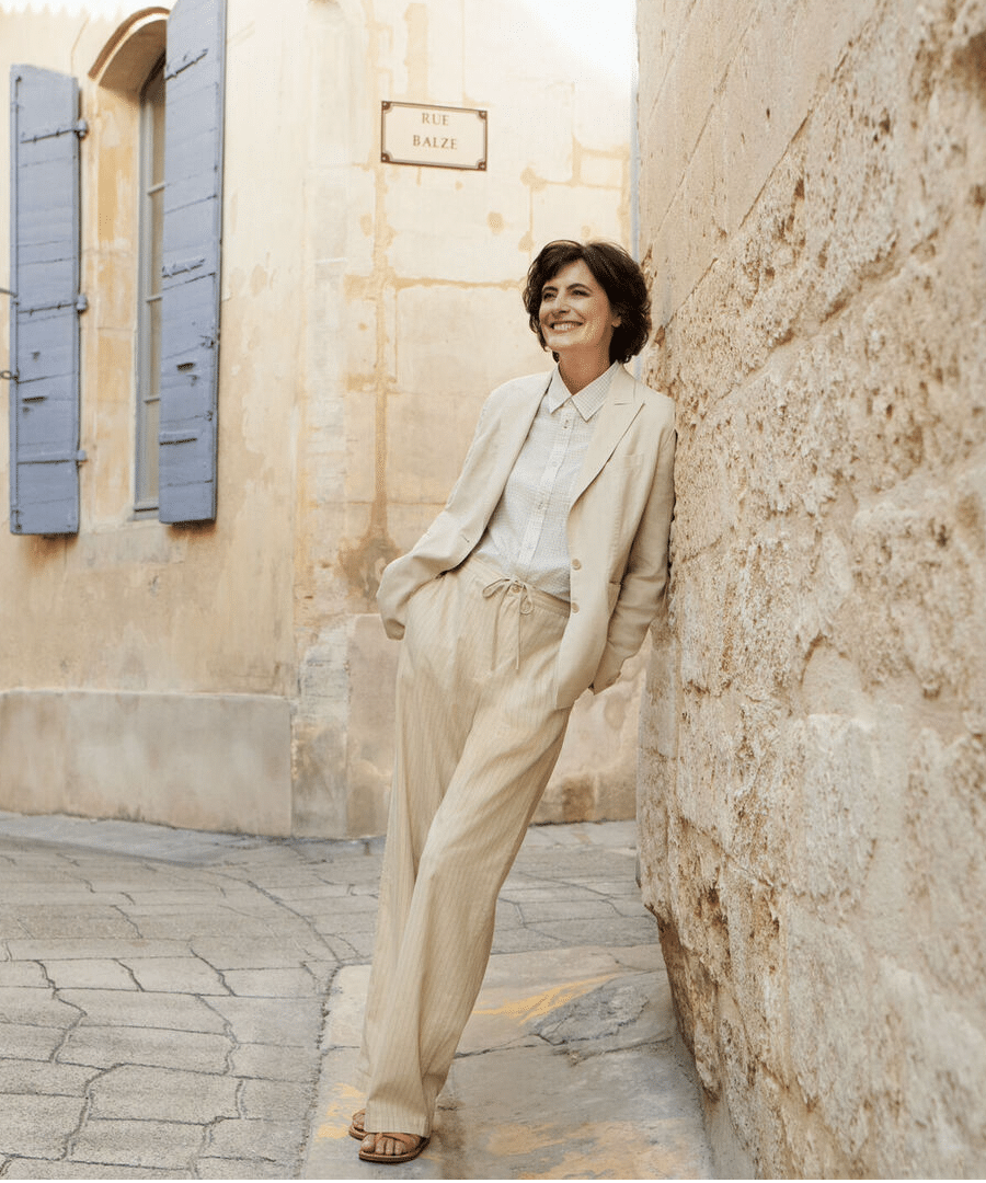Chic Linen Ensemble for Effortless Summer Style Chic Linen Ensemble for Effortless Summer Style — Summer Photoshoot Outfits 2027