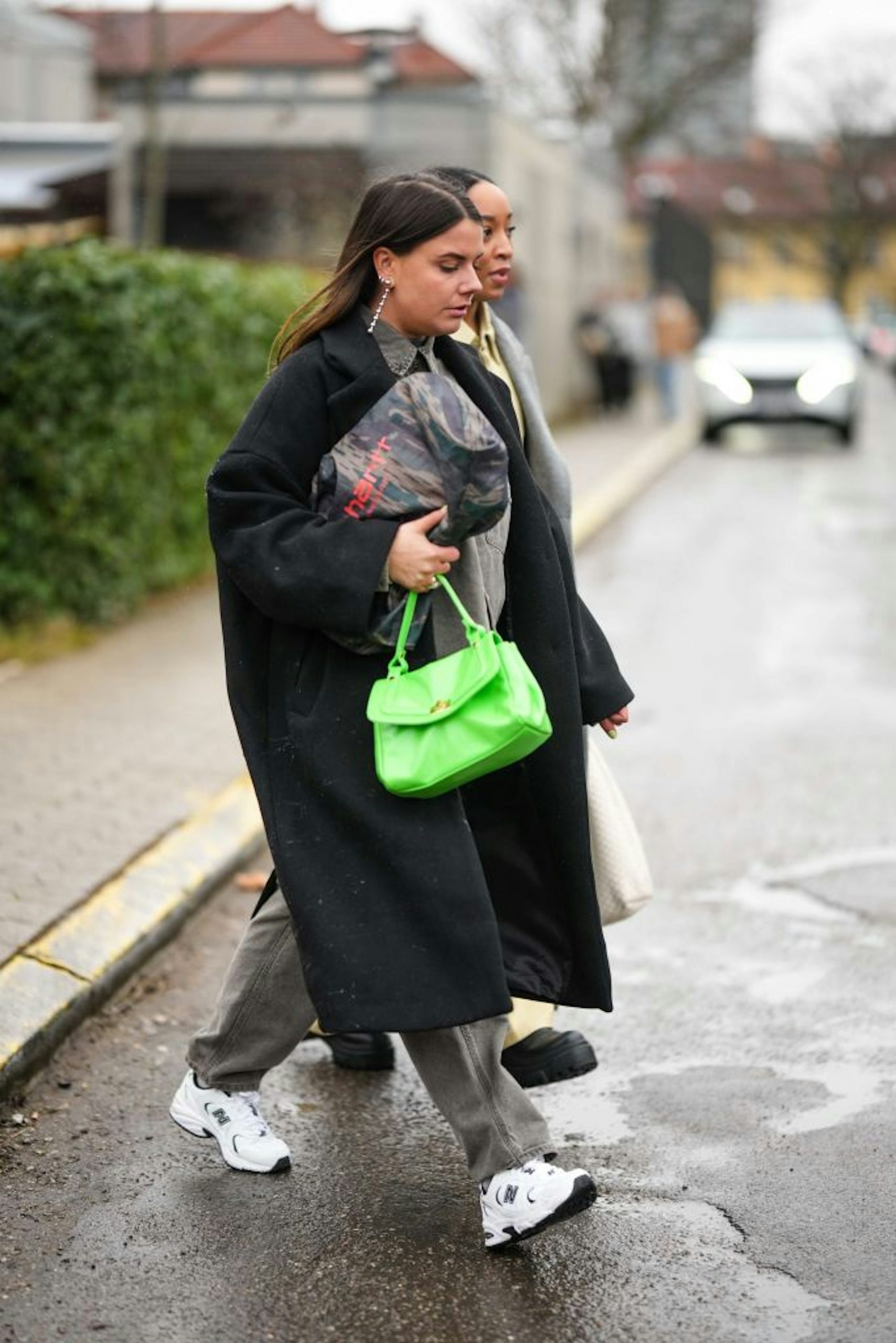 Accessorizing with Impact: Neon Green Handbag — Neon Outfits 2027