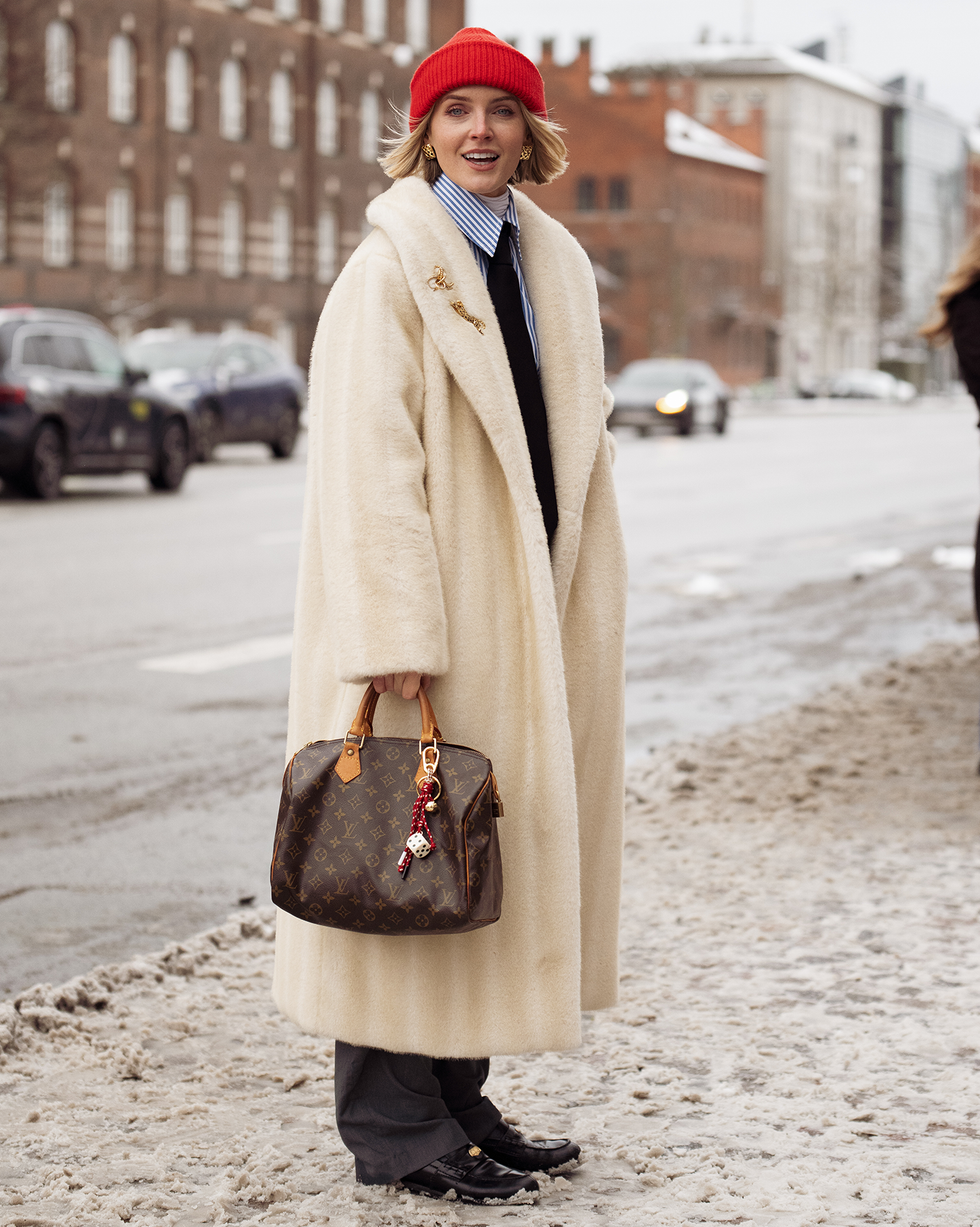 Winter Statement: Gold Bar Brooch on a Cream Faux Fur Coat Winter Statement: Gold Bar Brooch on a Cream Faux Fur Coat — Brooch Outfits 2027