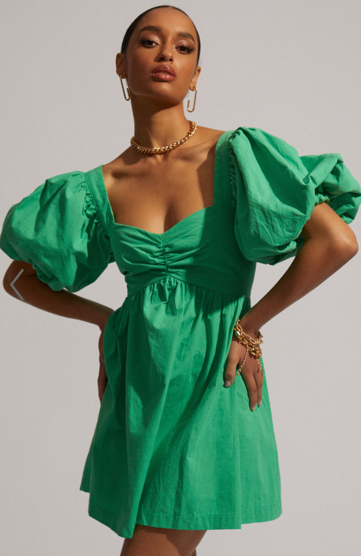 Vibrant Green Mini Dress with Voluminous Puff Sleeves Vibrant Green Mini Dress with Voluminous Puff Sleeves — Puff Sleeve Dresses 2027