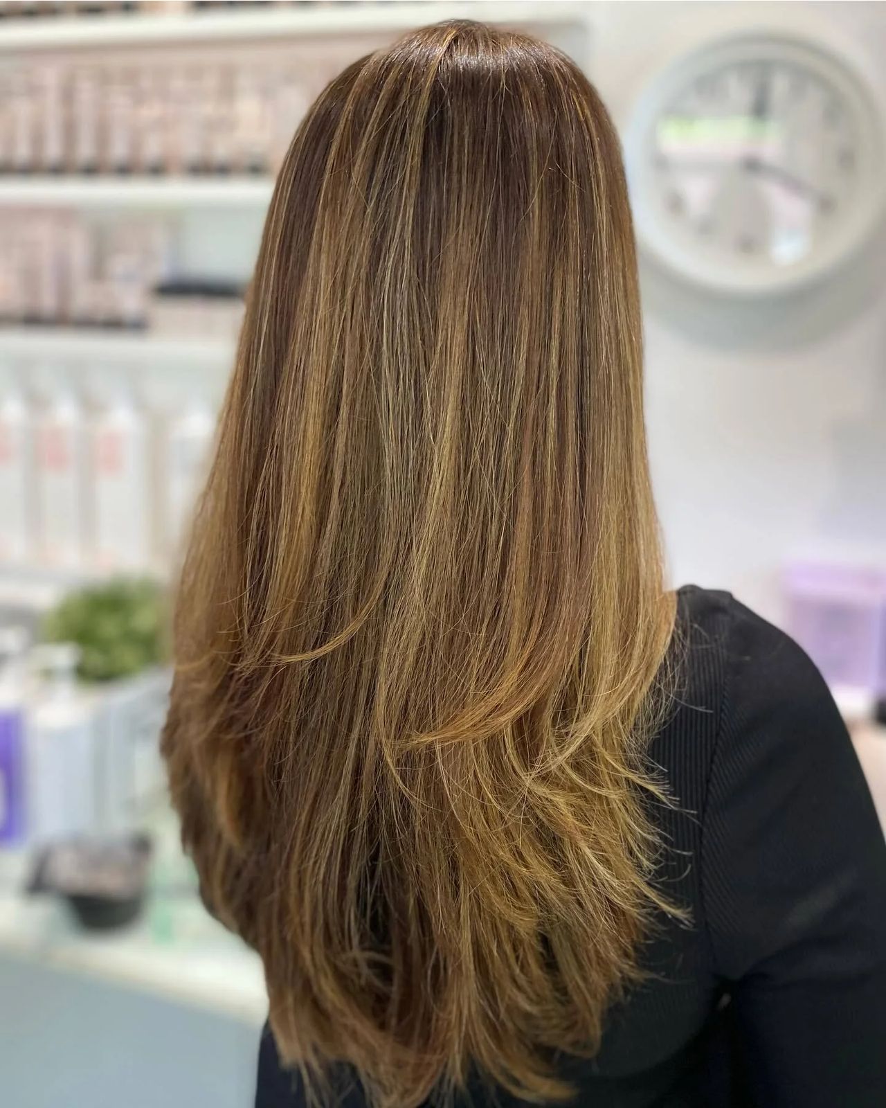 Mid-Back Brown With Golden Blonde Highlights — Down Graduation Hairstyles 2027
