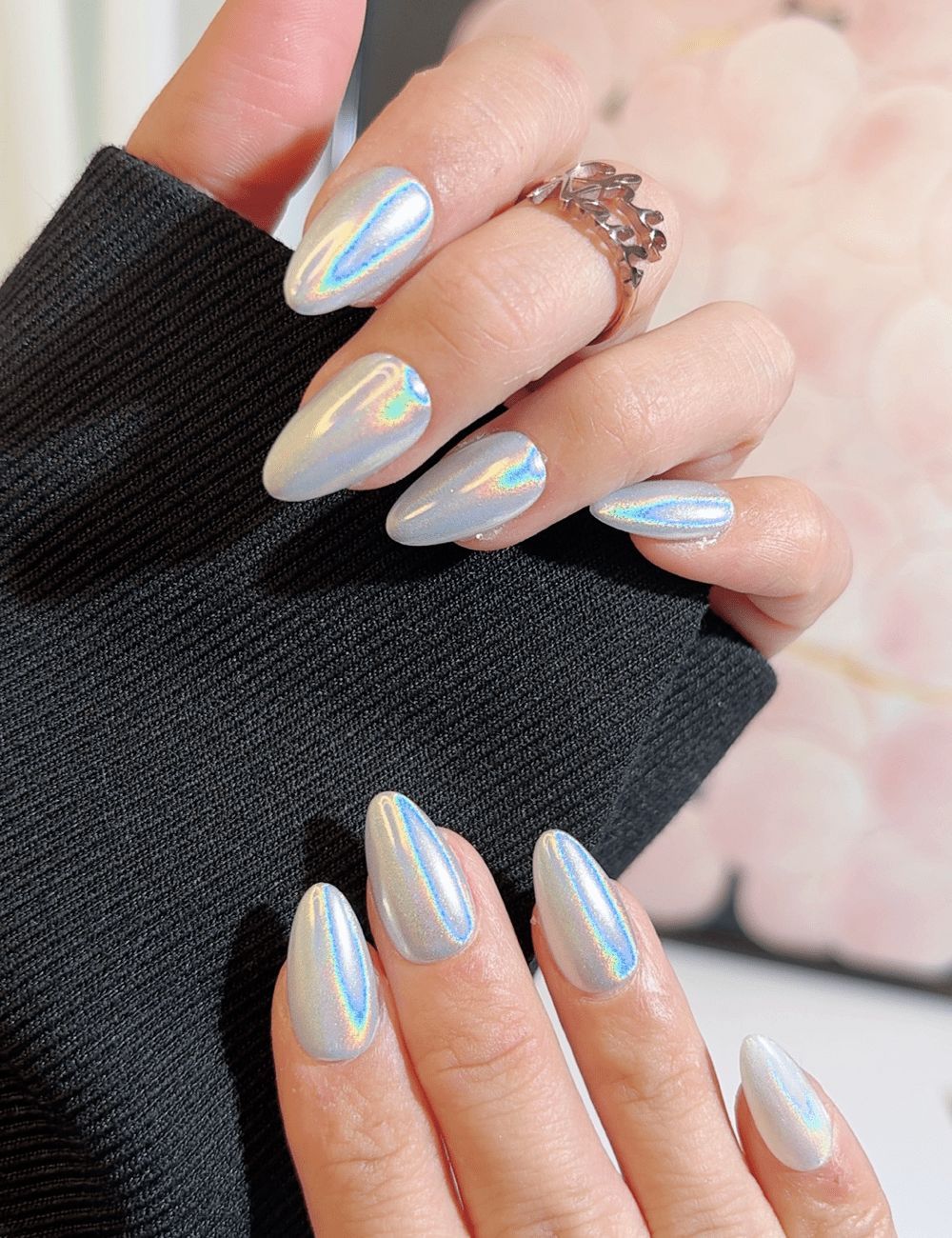 Holographic Chrome Visual Idea Holographic Chrome Visual Idea — Mermaid Nails 2027