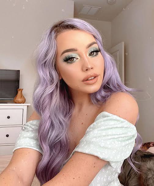 Long Layers Soft Lavender Mid-Back Waves Long Layers Soft Lavender Mid-Back Waves — Lilac Hair 2027