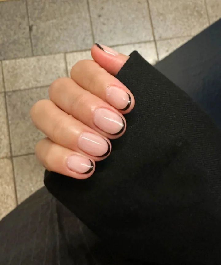 Minimalist Visual Idea Minimalist Visual Idea — Micro French Nails 2027